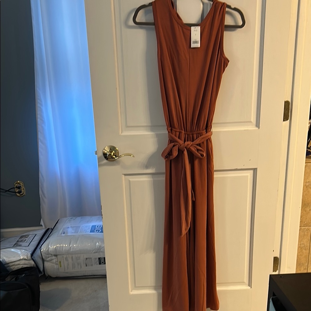 Banana Republic Elegant Sleeveless Rust jumpsuit stretch material